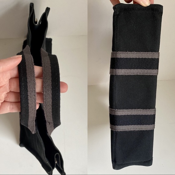 SOLD Hermes Tote Canvas Fourre Tout PM Purse Bag - Picture 3 of 8